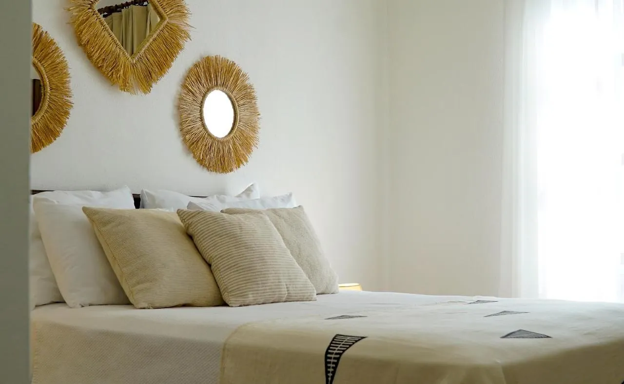 Bumba House Otel Çeşme Türkiye