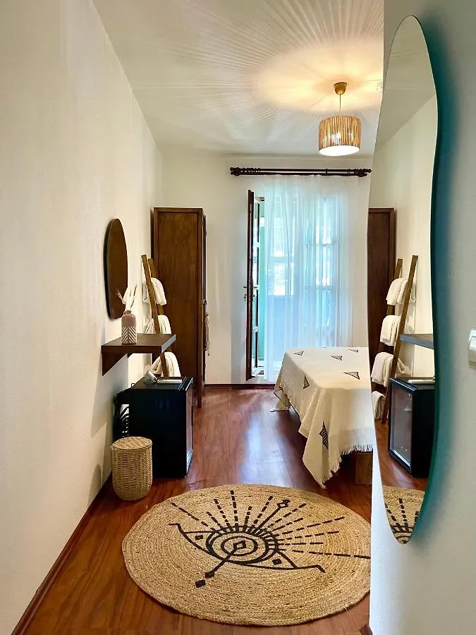 Bumba House Otel Çeşme